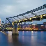8-924 Millenium Bridge 368*254 cm - img 1